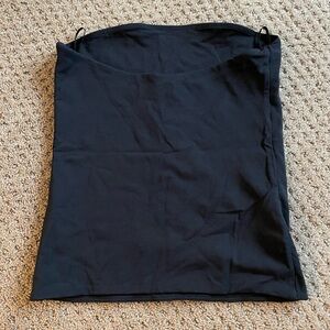Aritzia Black contour hip tube top